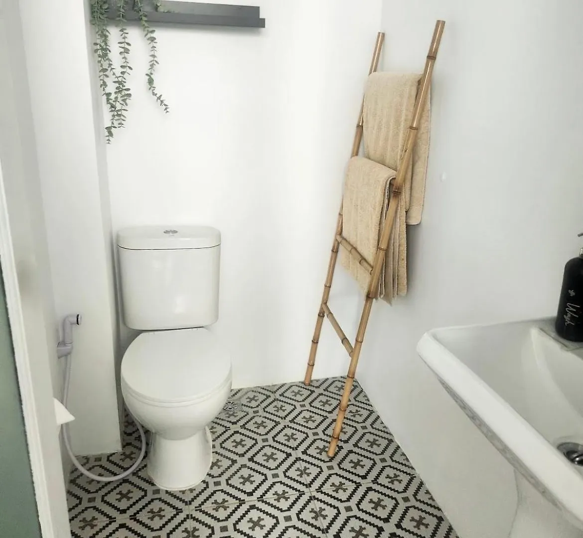 Kaktus Boutique Apartments Bali - Adults Only Legian